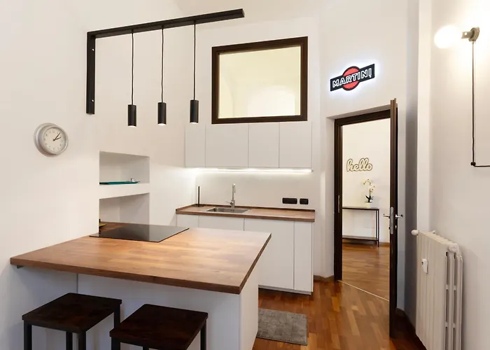 Colombo Apartment In Turin
